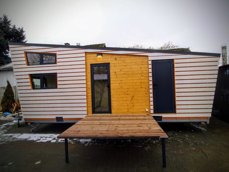tiny house on wheels Foldable terrace