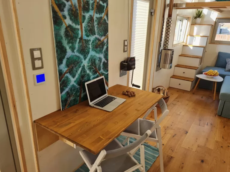 Saturn-75-of-97-scaled