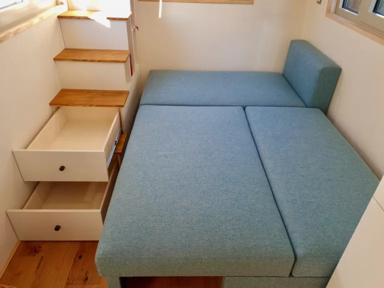 Saturn-86-of-97-scaled